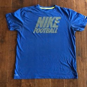 Men’s Nike Shirt